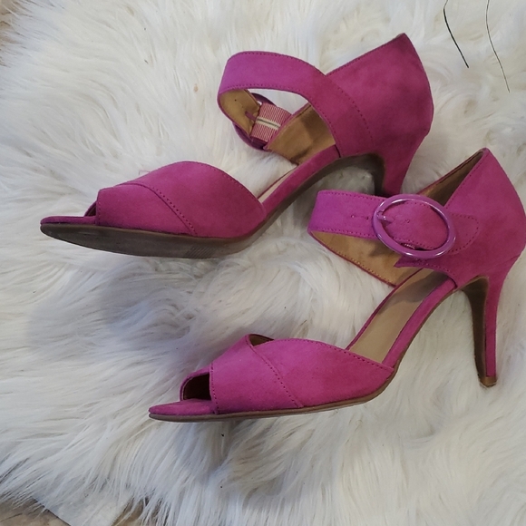 Naturalizer Pink Fucha Strappy Heels Shoes - Picture 2 of 14